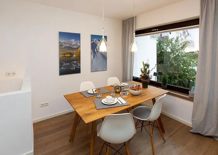 Alpen-ferienwohnung Ginova * Garmisch-Partenkirchen