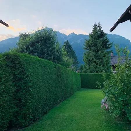 Alpen-ferienwohnung Ginova * 加爾米施-帕滕基興