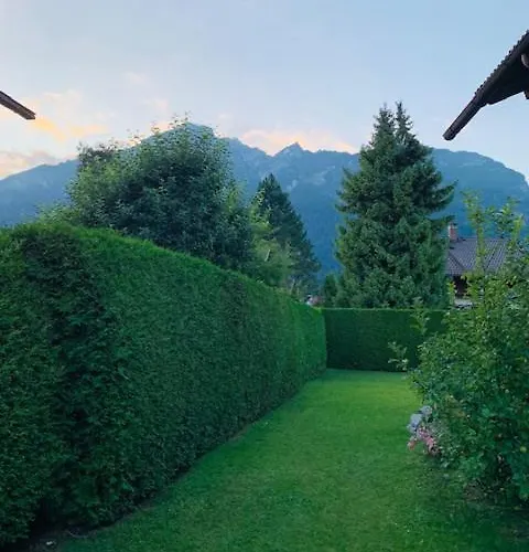 Alpen-ferienwohnung Ginova * Гарміш-Партенкірхен